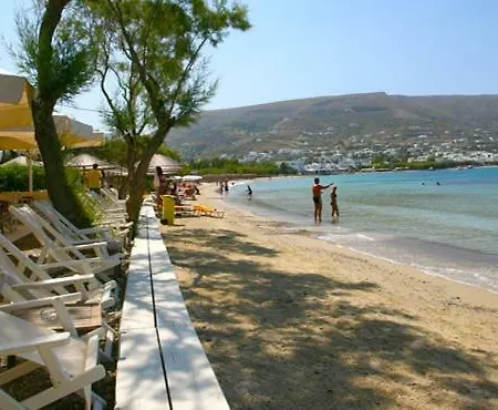 To Mikro Spiti Sto Livadi *